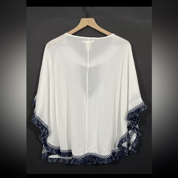 Do Everything in Love Embroidered Poncho with Fringe Blue White Tassels OS Boho - Picture 5 of 10
